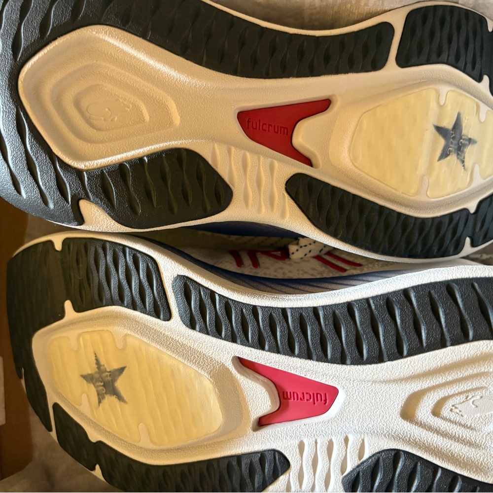 New! Karhu Women's Athletic Shoes - Mestari Run Lone Star women’s size 8.5 - Picture 5 of 7